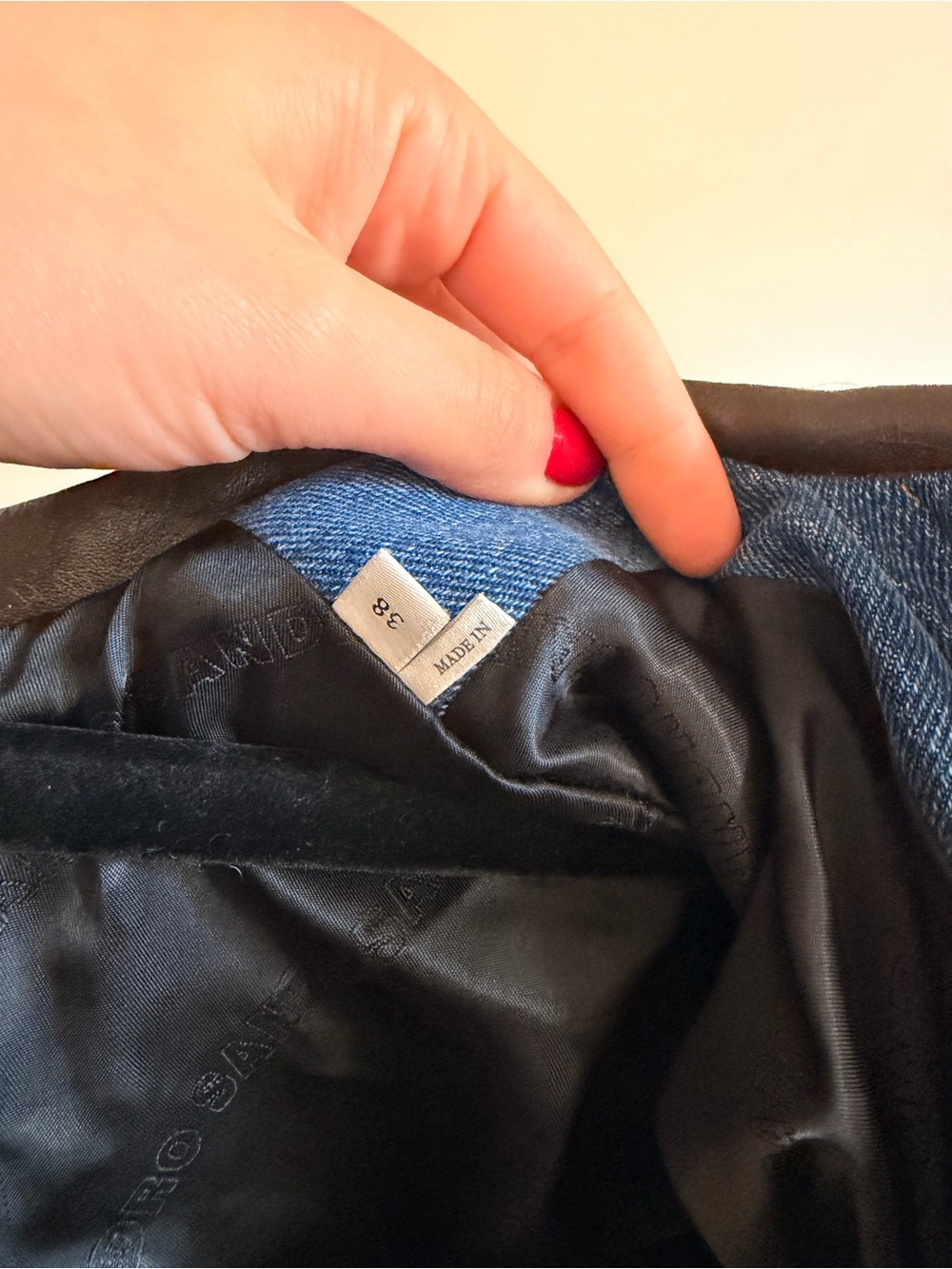 Sandro Denim Jacket With Leather Collar size 38 / US 406 - Picture 7 of 8